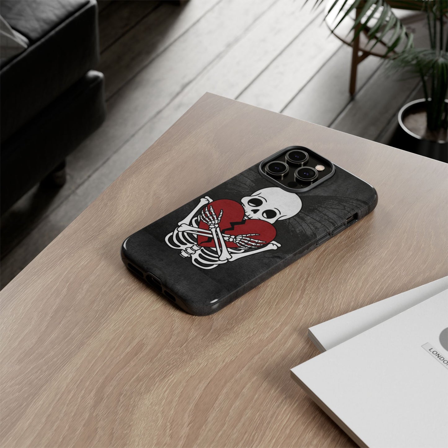Protocol CR-003: Lost Signal - Phone Case
