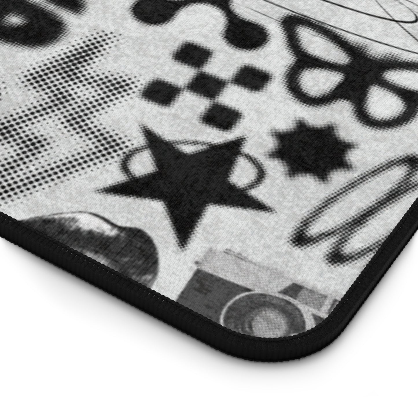 Protocol TA-002: Y2K Love - Desk Mat