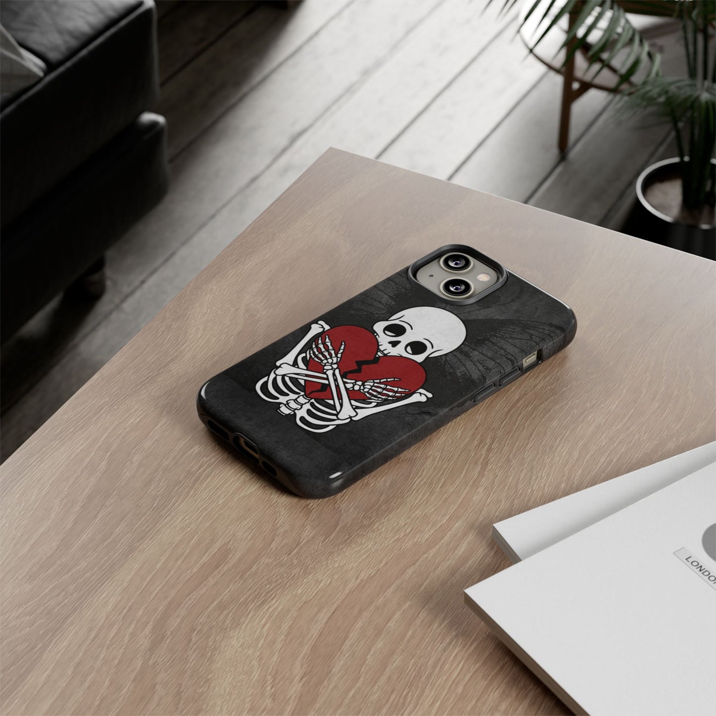 Protocol CR-003: Lost Signal - Phone Case