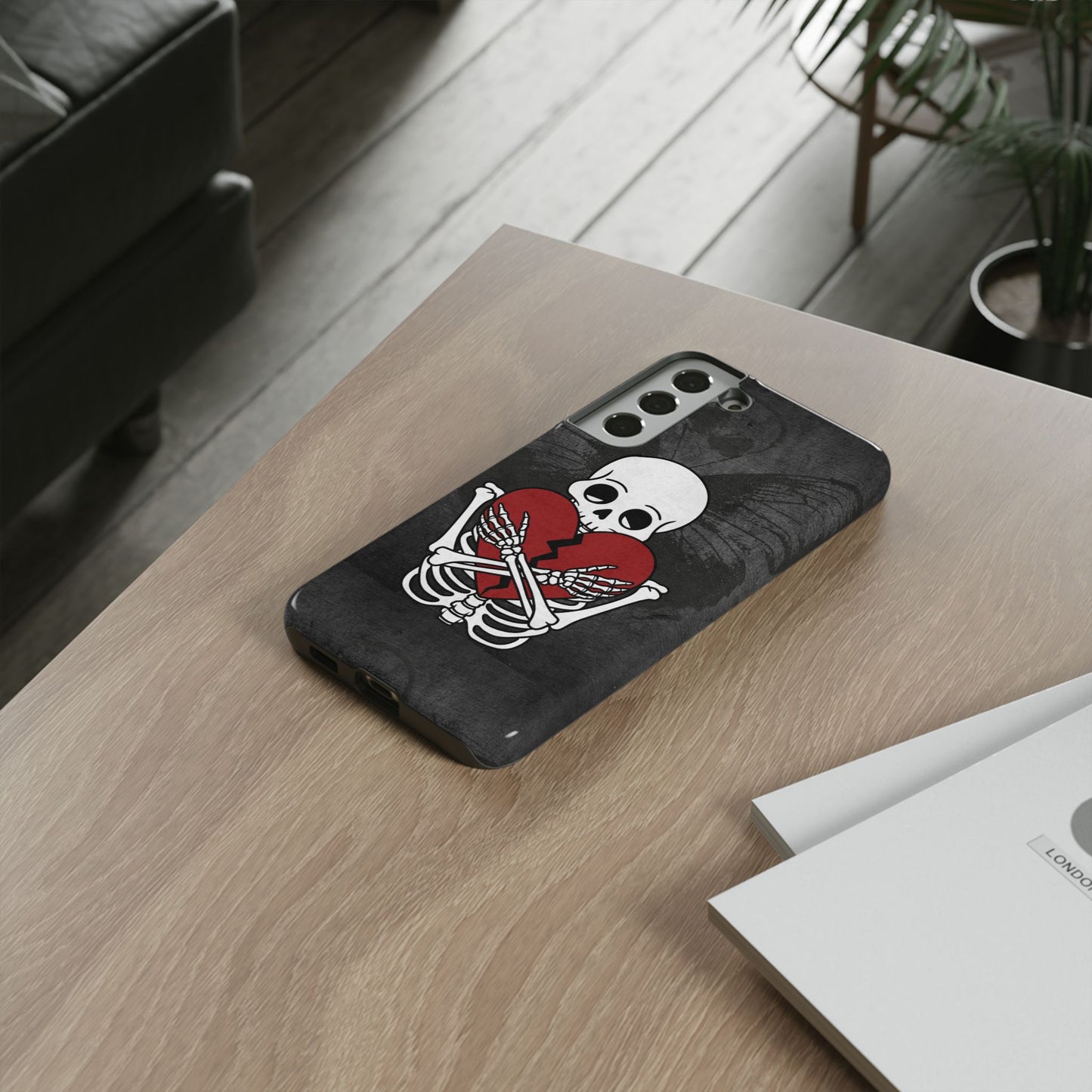 Protocol CR-003: Lost Signal - Phone Case