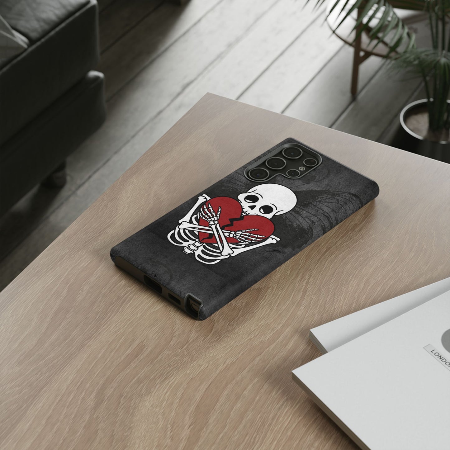Protocol CR-003: Lost Signal - Phone Case